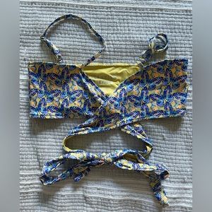 Frankie’s Bikinis Butterfly Top 🦋